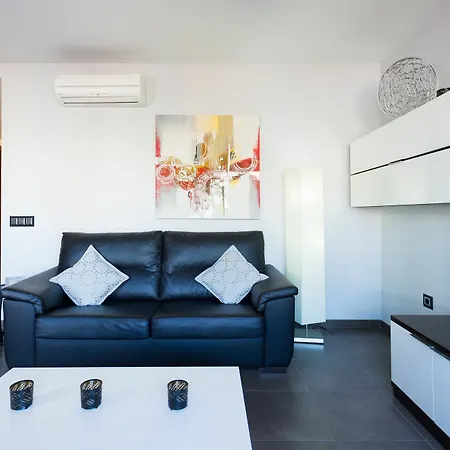 Apartamento Alba I *